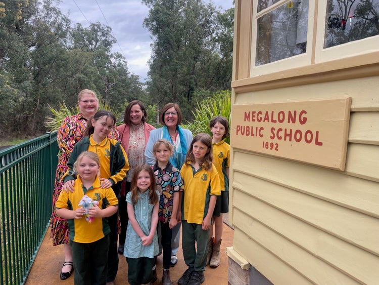 teacher and students with Deb Summerhayes